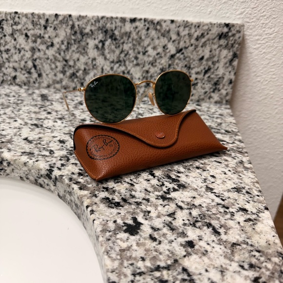 Ray-Ban Gold and Green Round Sunglasses